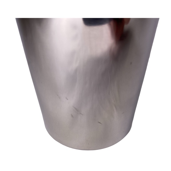 Starbucks Chrome Stainless Steel Siren Logo 24 Oz - Picture 4 of 10